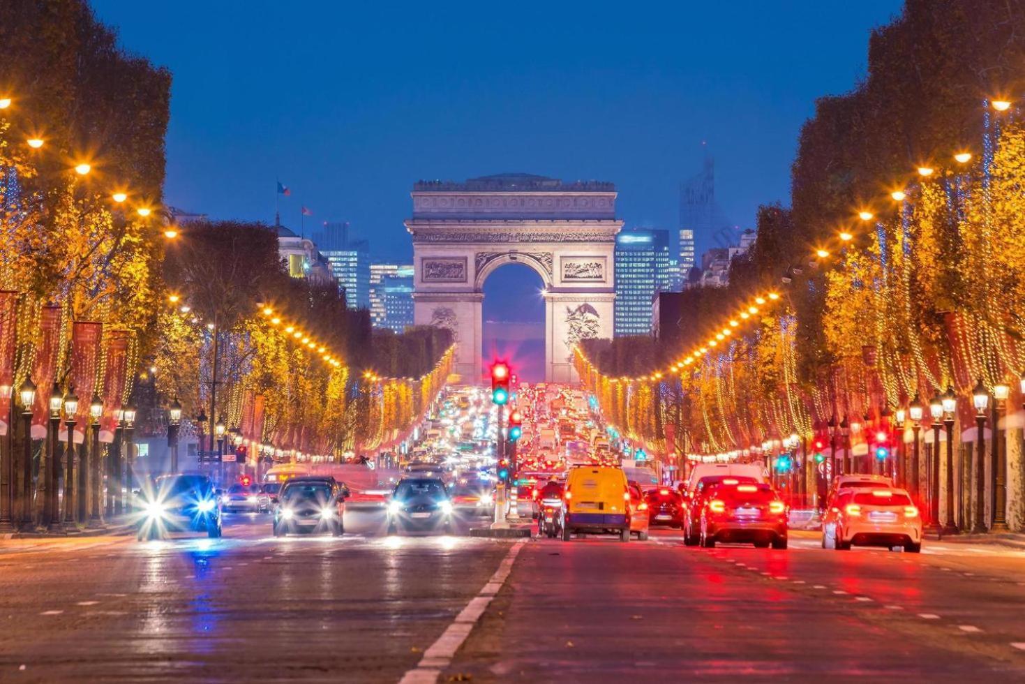 Studio Champs Elysees Tour Eiffel Paris Bagian luar foto